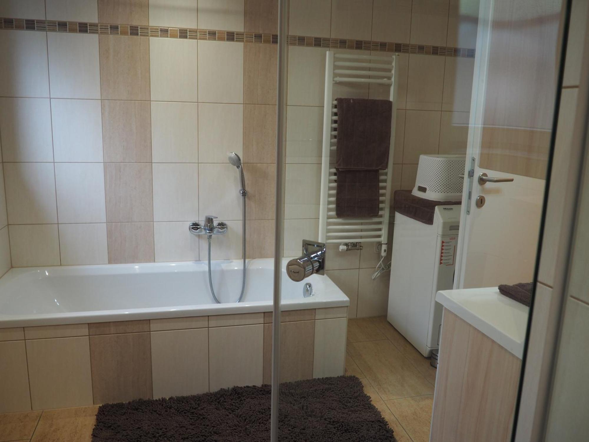 Ferienwohnung Wiesheim باد هوفغاستين المظهر الخارجي الصورة